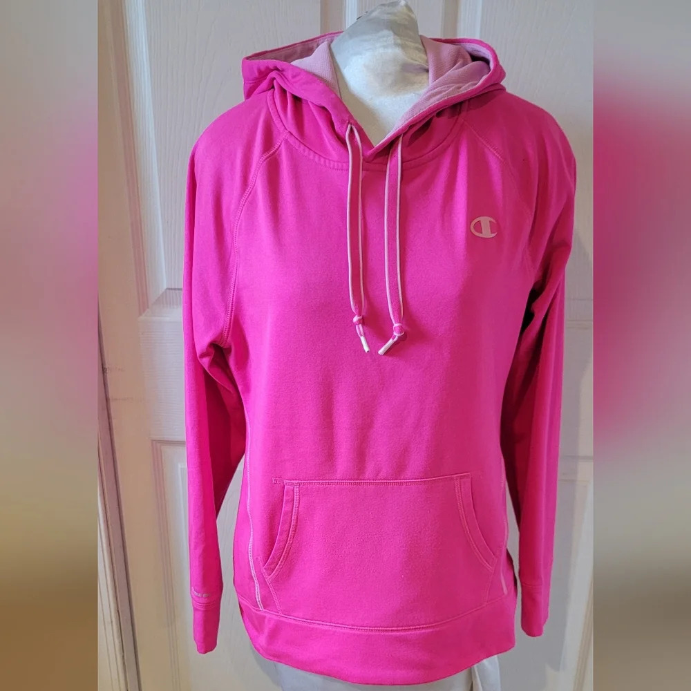 LADIES CHAMPION PINK HOODIE (sz med)